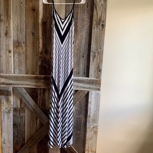 Guess Maxi dress